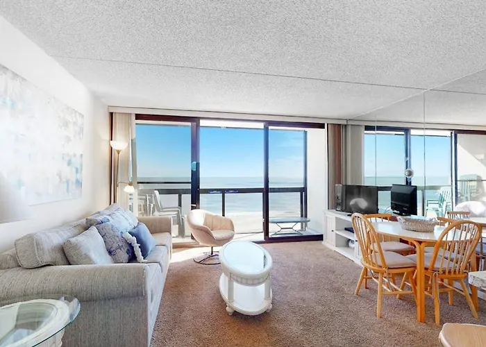 Golden Sands 713