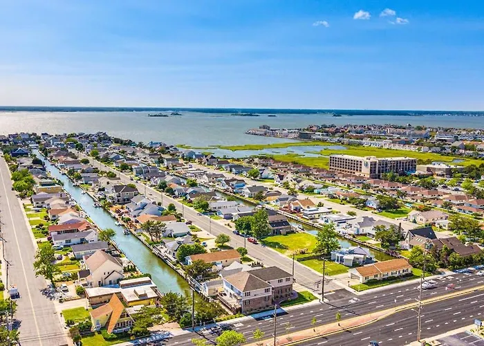 Golden Sands 713